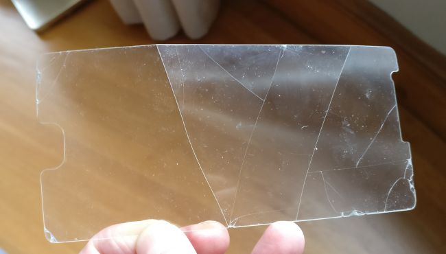 broken tempered glass screen protector